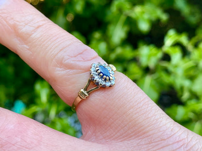 Vintage 9ct Gold Sapphire & Diamond Ring