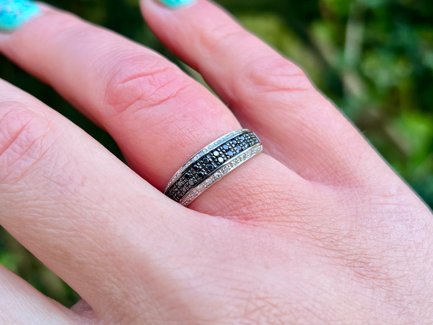 9ct Gold Diamond Ring