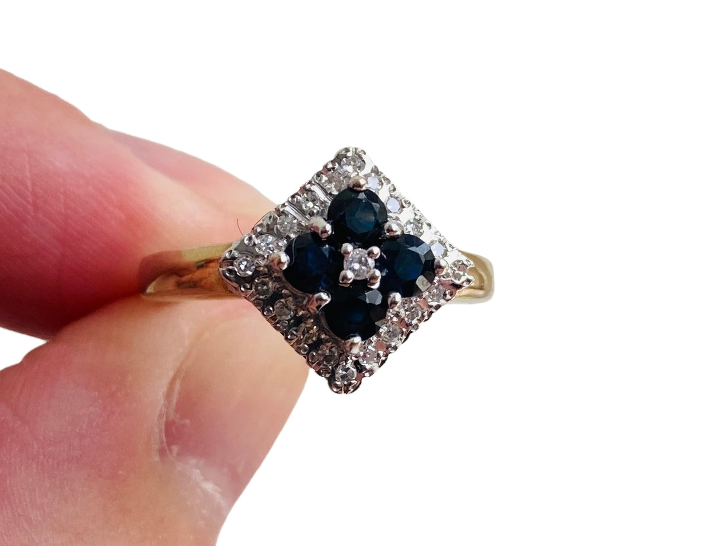 9ct Gold Sapphire & Diamond Ring