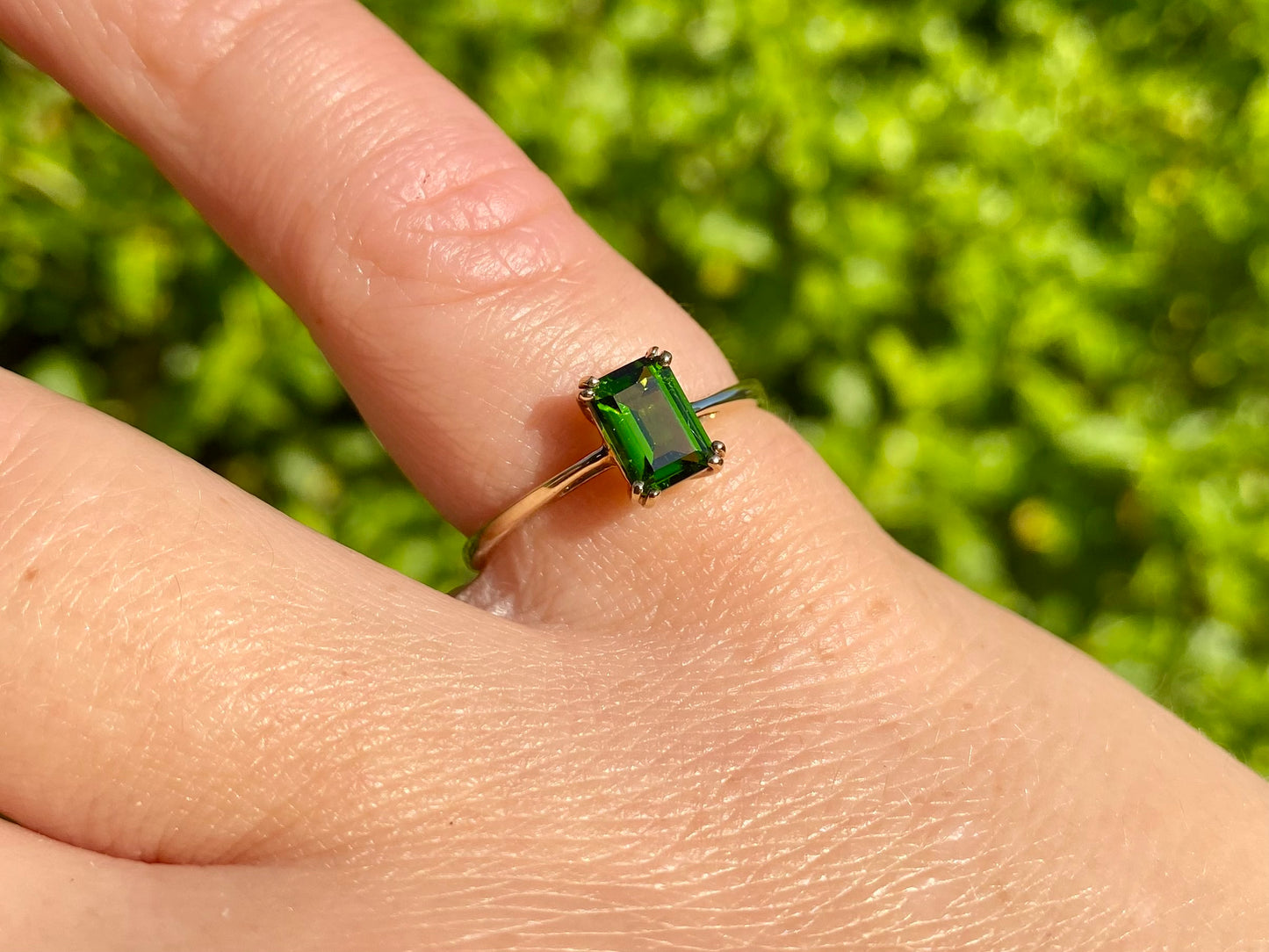 9ct Gold Diopside Ring