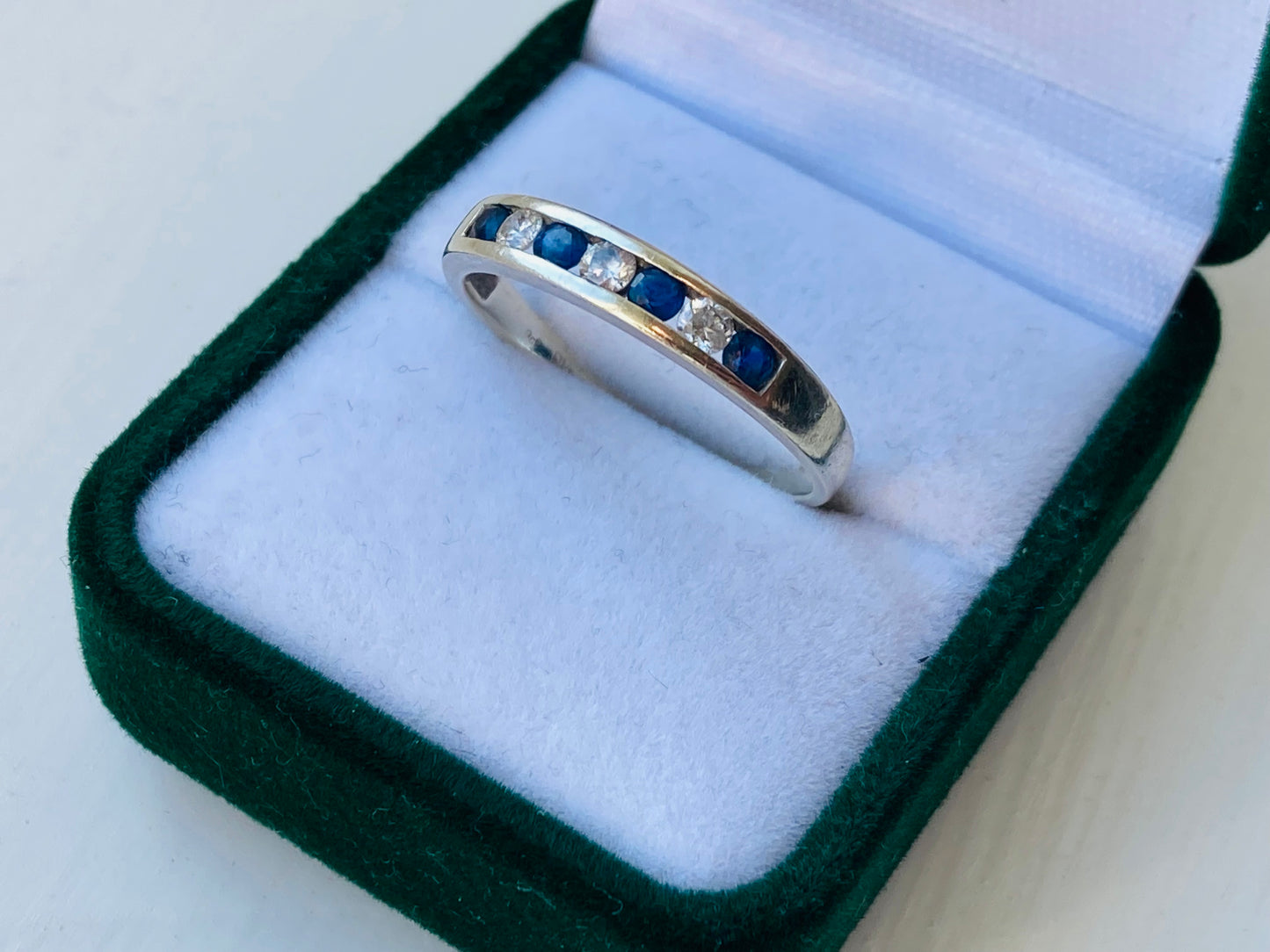 9ct Gold Sapphire & Diamond Ring