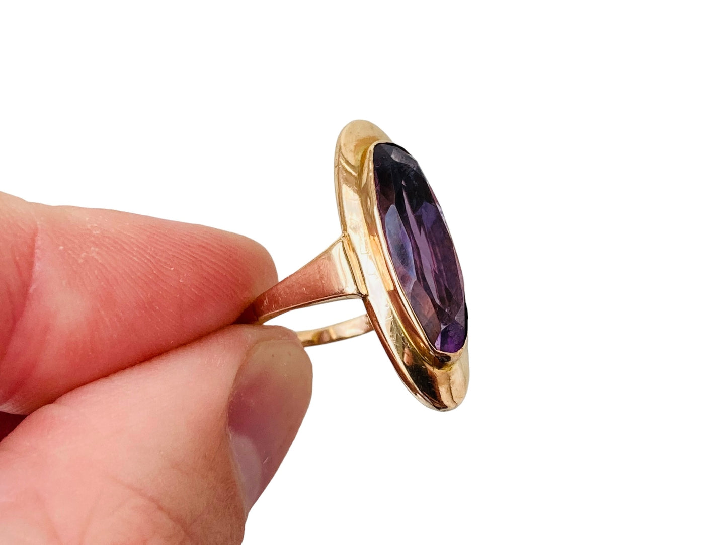 Vintage 9ct Gold Amethyst Ring