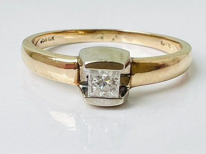 9ct Gold Diamond Solitaire Ring