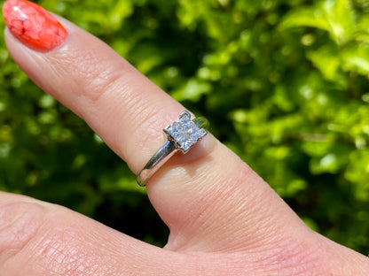 9ct Gold Diamond Ring