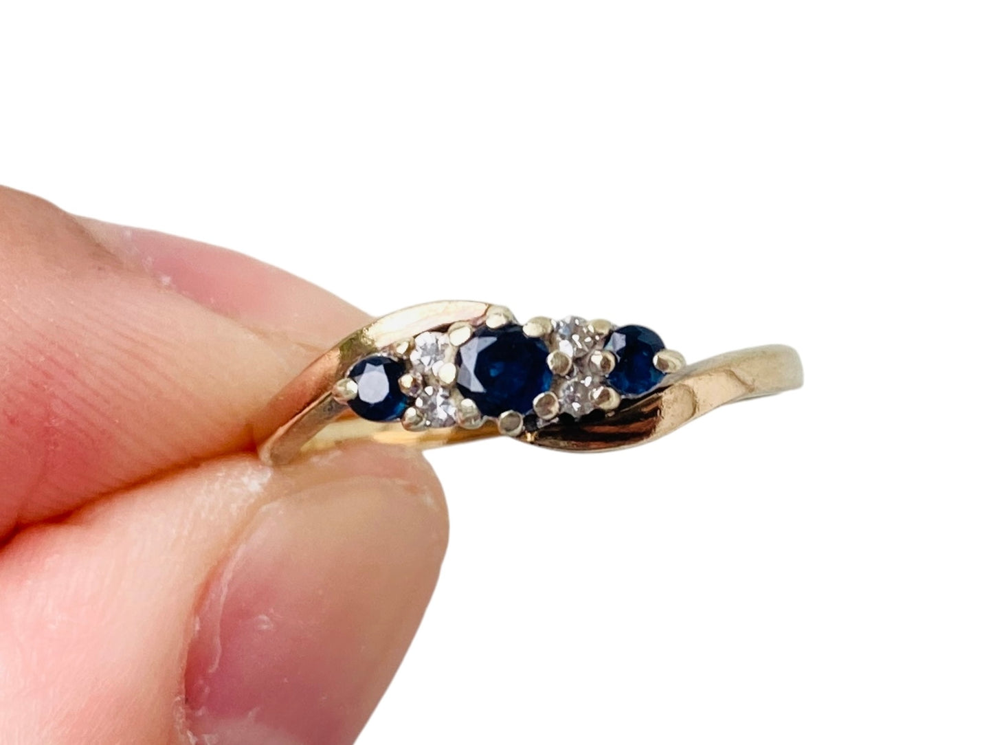 Vintage 9ct Gold Sapphire & Diamond Ring