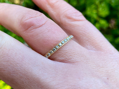 18ct Gold Diamond Band Ring