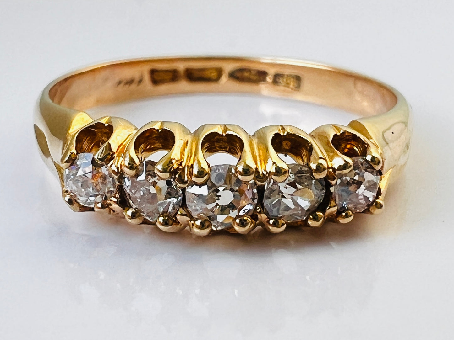 Antique Victorian 18ct Gold Five-Stone Diamond Ring