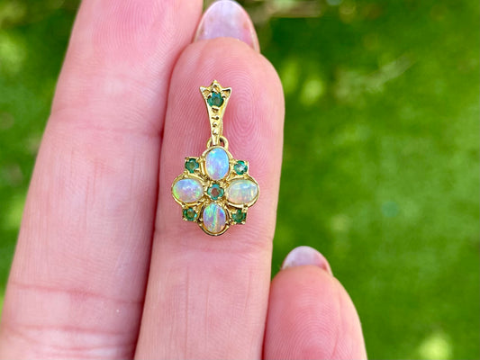 9ct Gold Opal & Emerald Pendant