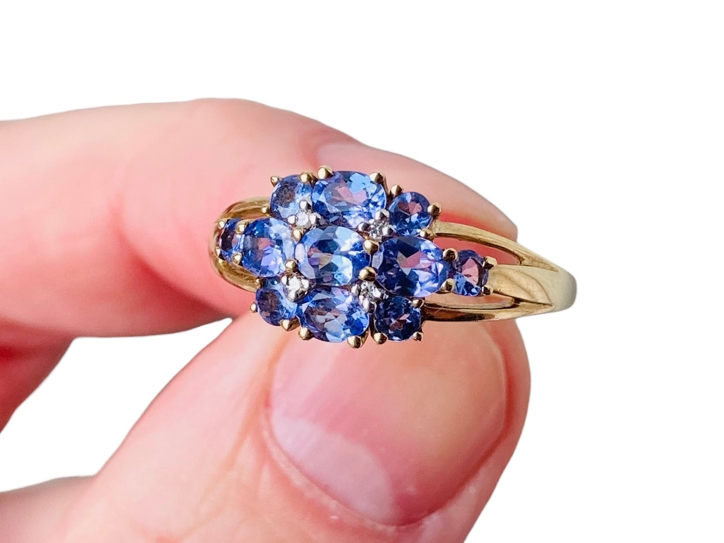 9ct Gold Tanzanite & Diamond Ring