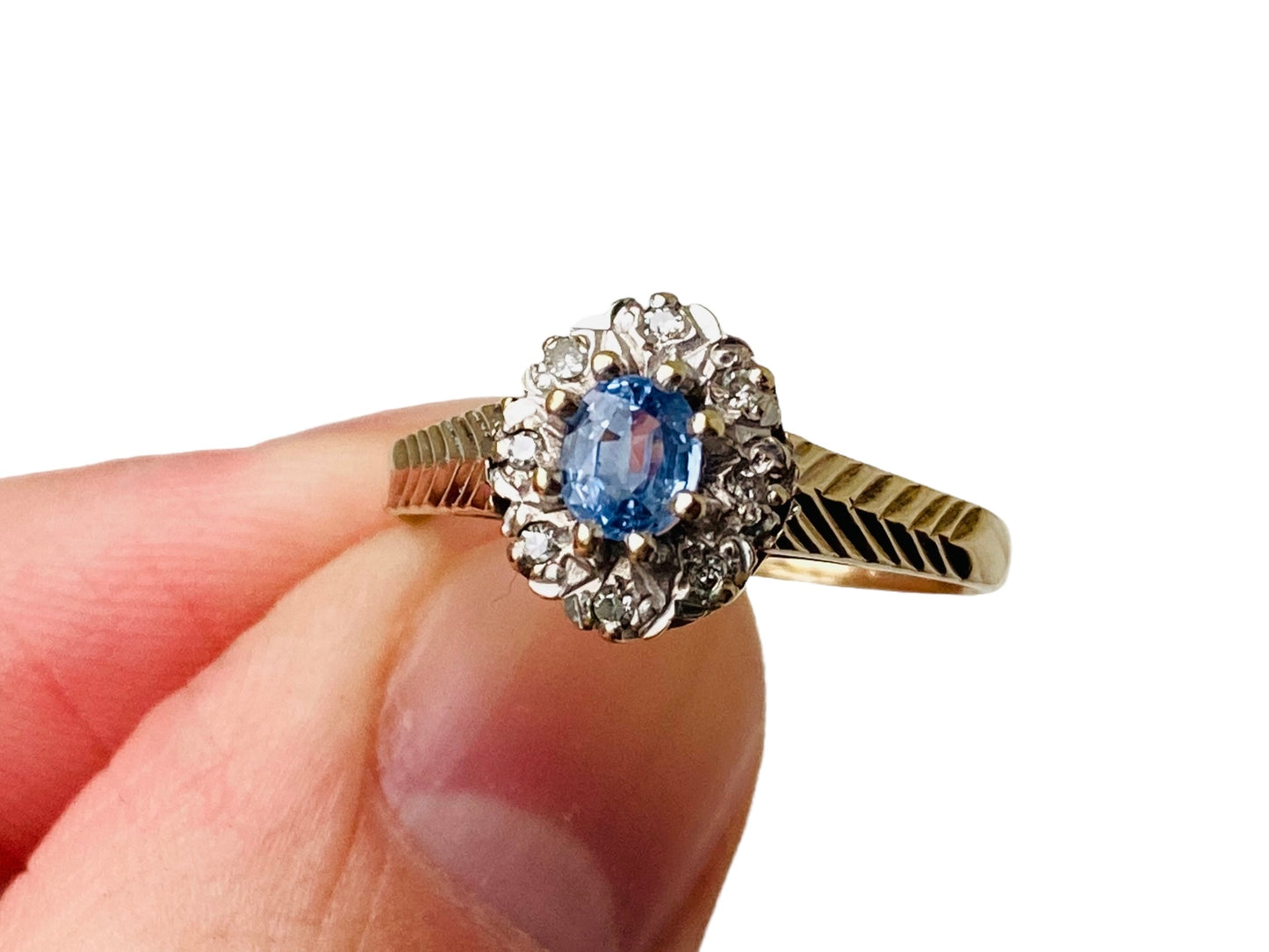 Vintage 9ct Gold Sapphire & Diamond Ring