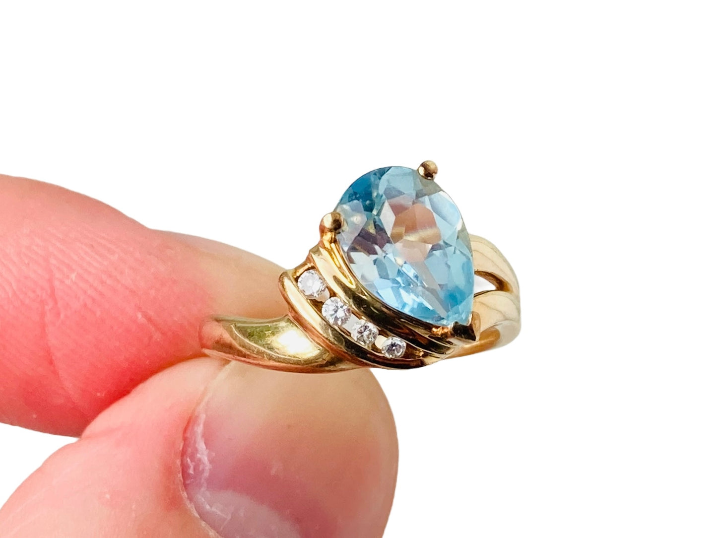 9ct Gold Topaz & Diamond Ring
