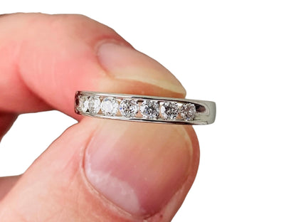 18ct Gold Seven-Stone Diamond Ring