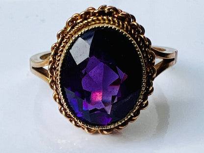 Vintage 9ct Gold Amethyst Ring