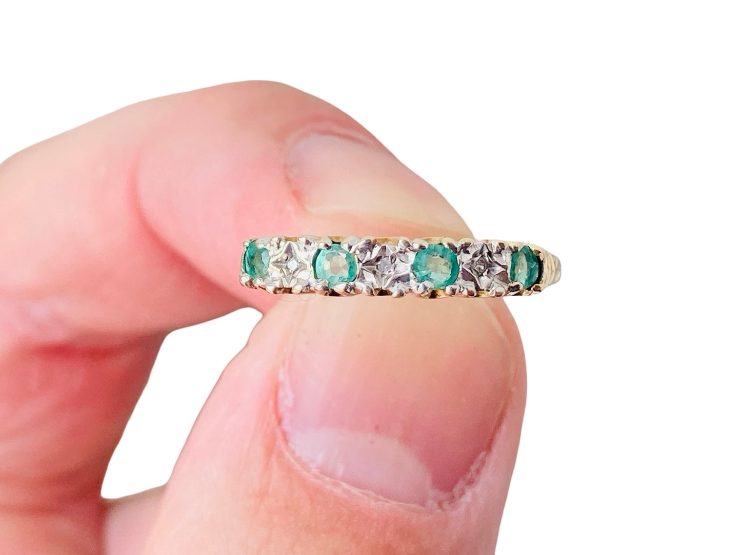 9ct Gold Emerald & Diamond Ring