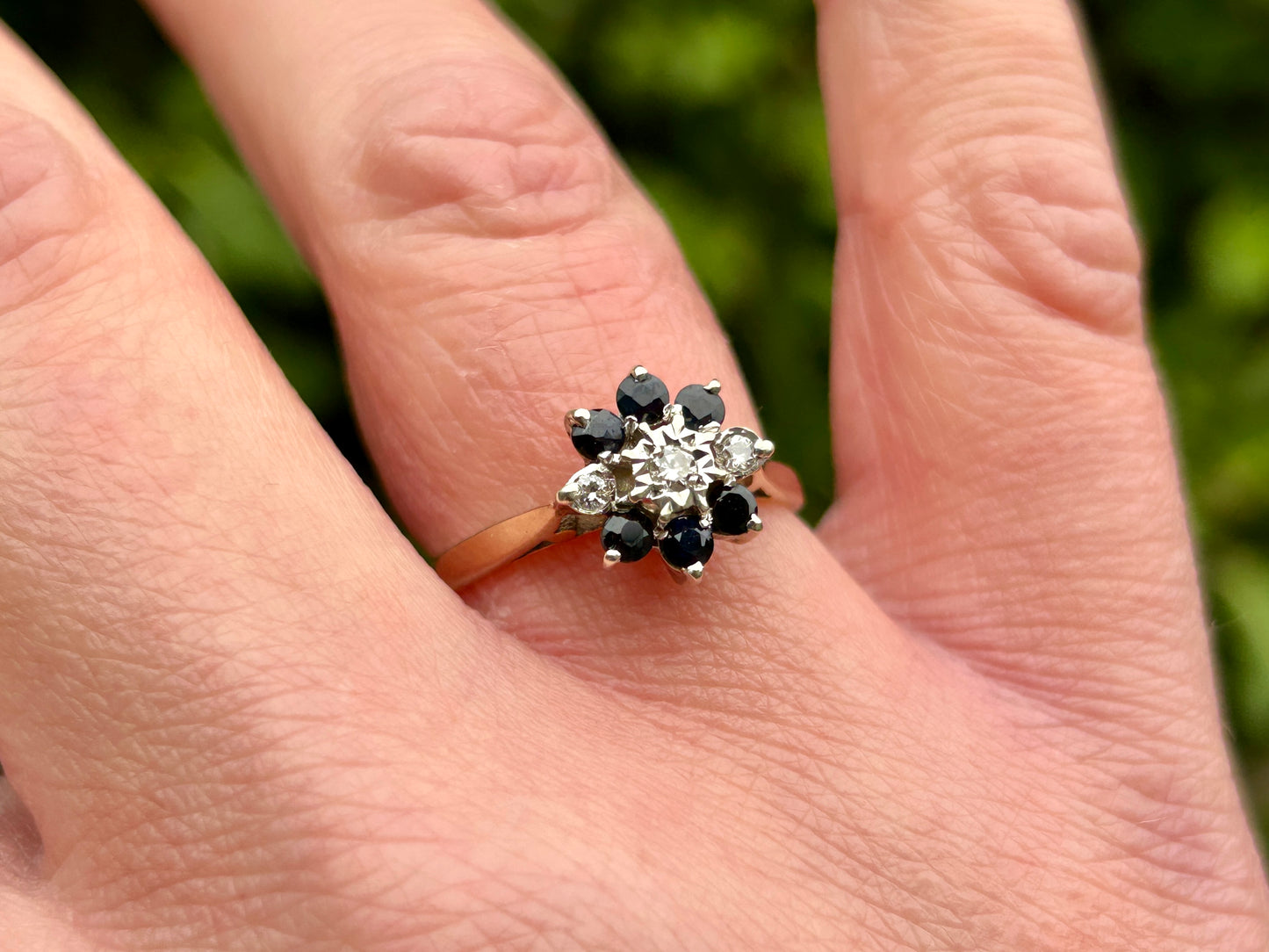 Vintage 9ct Gold Sapphire & Diamond Ring