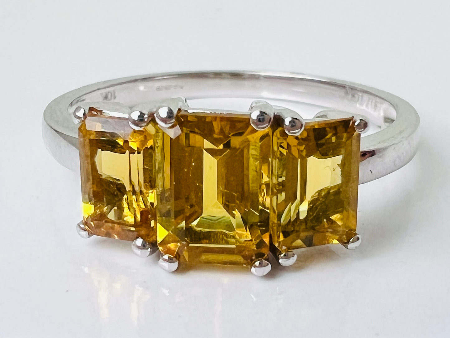 9ct Gold Citrine Ring