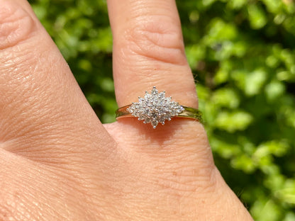 9ct Gold 0.33ct Diamond Cluster Ring