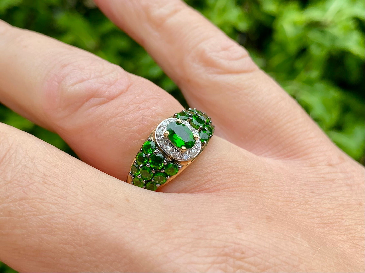 9ct Gold Diopside & Diamond Ring
