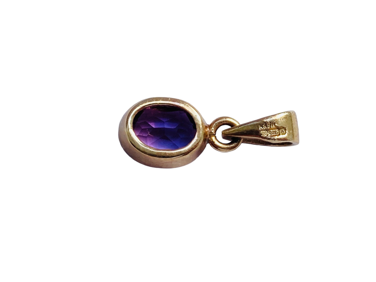 9ct Gold Amethyst Pendant