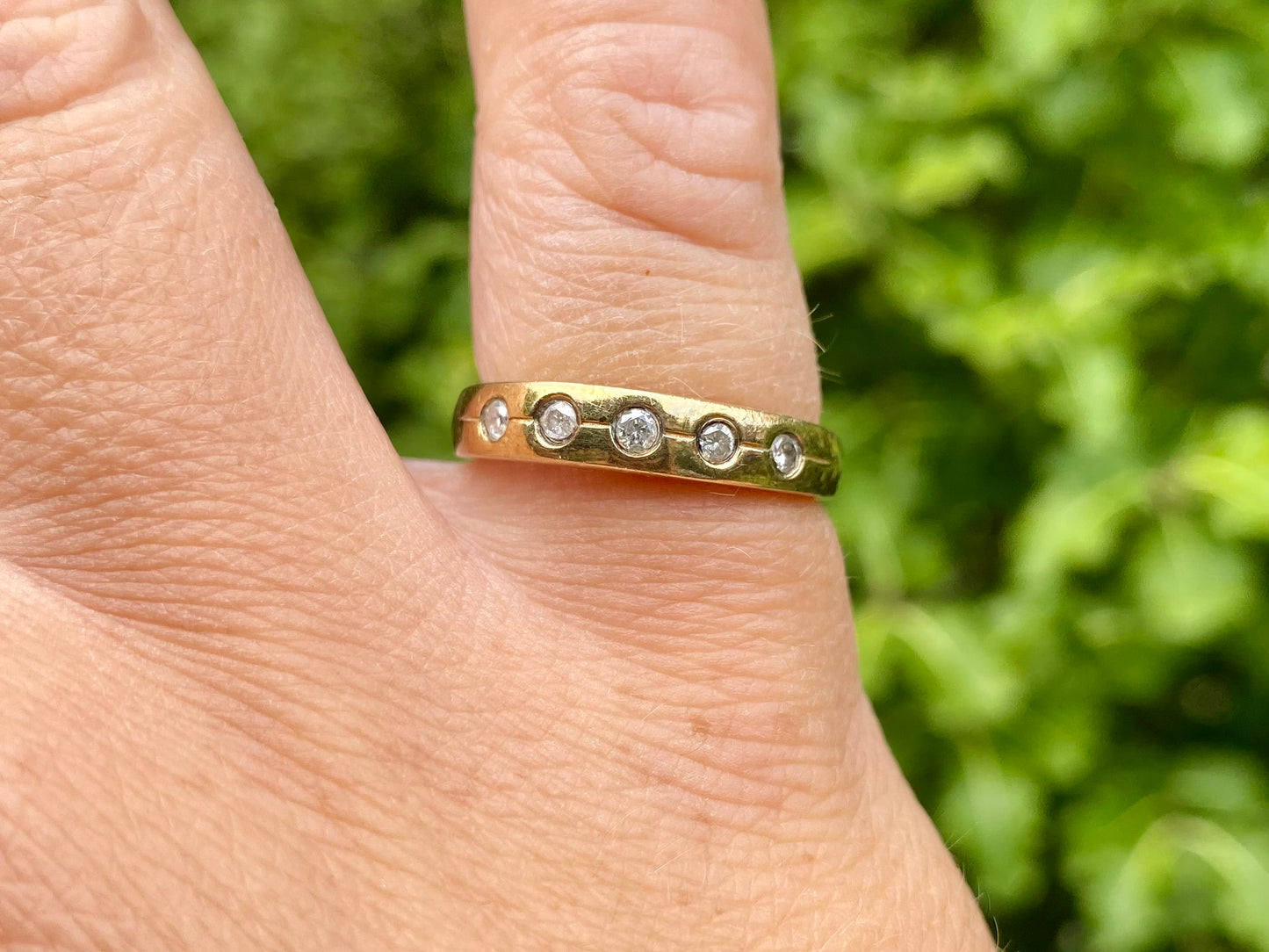9ct Gold Diamond Ring