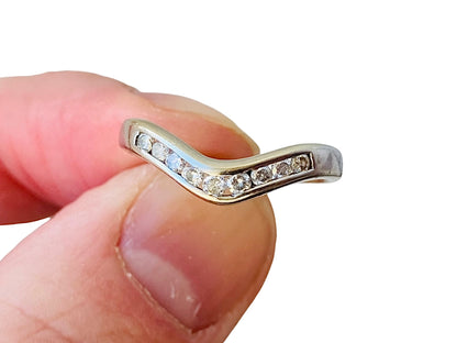 9ct Gold Diamond Wishbone Ring