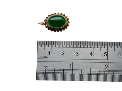 Vintage 9ct Gold Jade Pendant