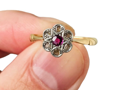 Antique 18ct Gold Ruby & Diamond Daisy Ring