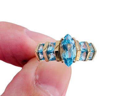 9ct Gold Topaz Ring