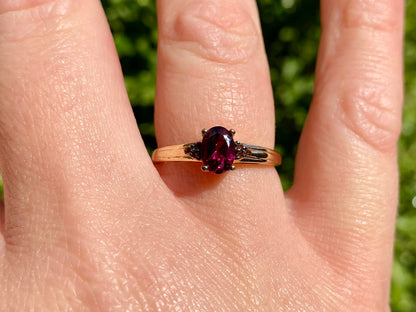 9ct Gold Garnet & Orange Diamond Ring