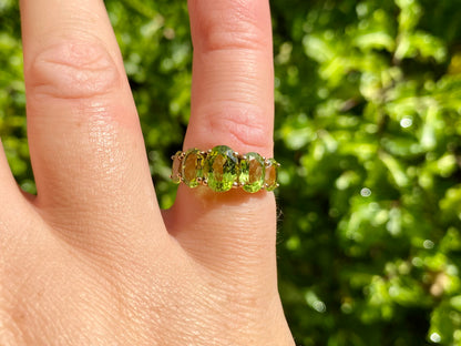 9ct Gold Peridot Ring