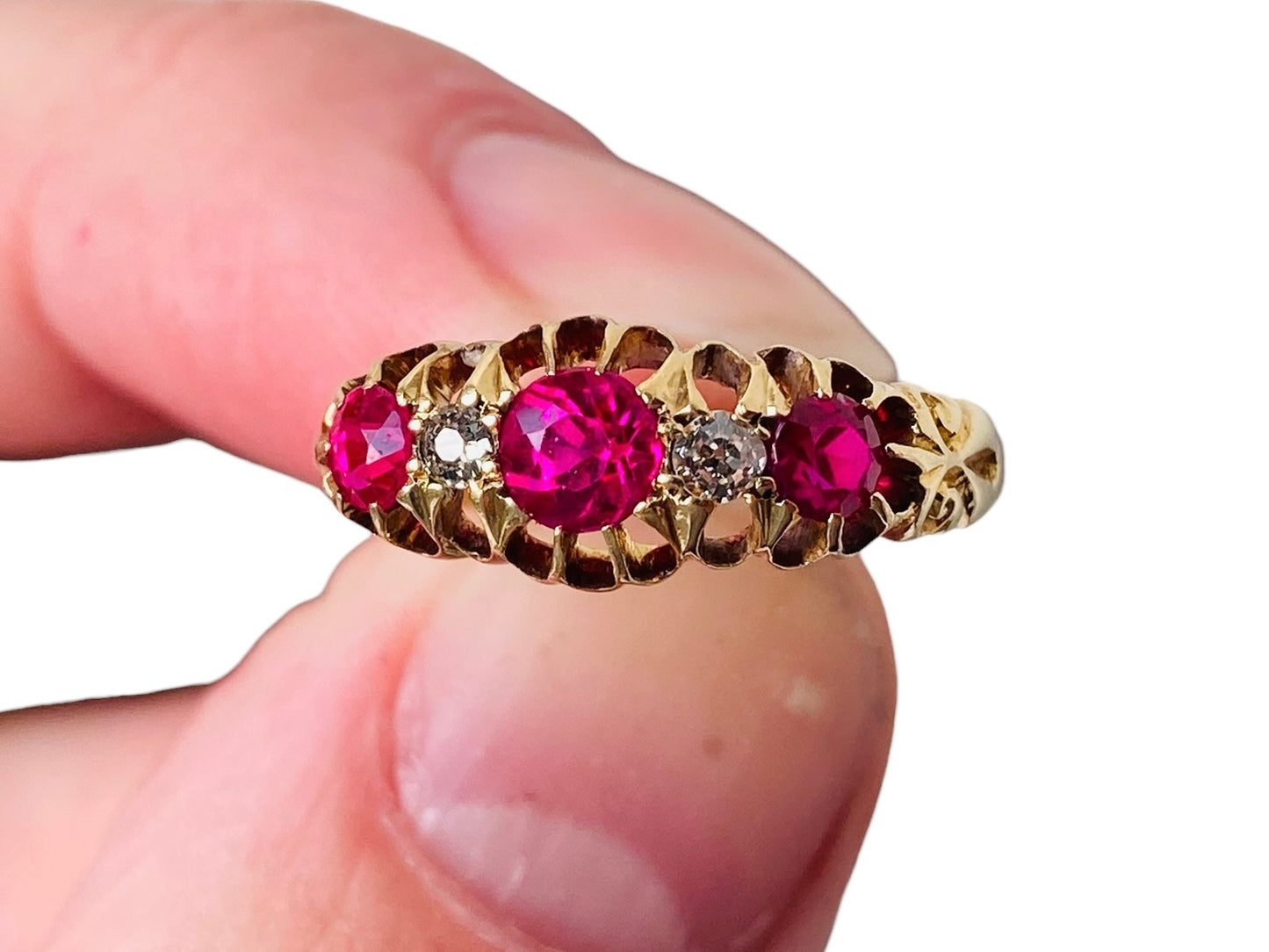 Antique 18ct Gold Ruby & Diamond Ring