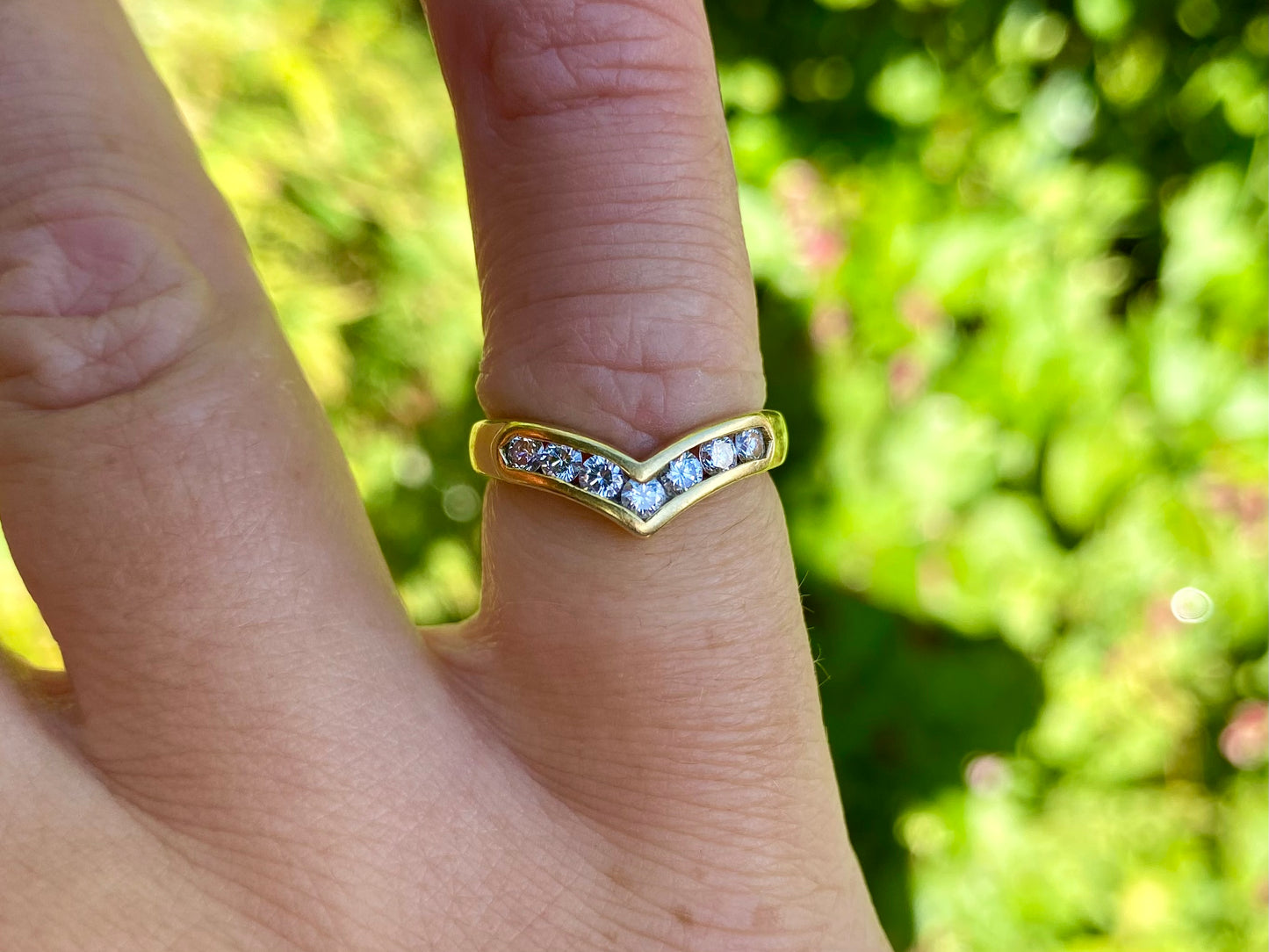 18ct Gold Diamond Wishbone/Chevron Ring