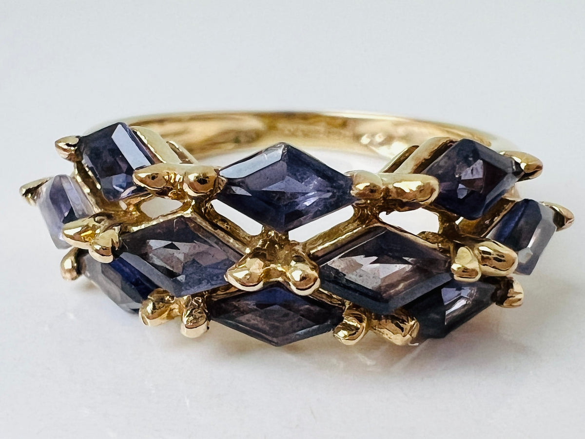 9ct Gold Iolite Ring