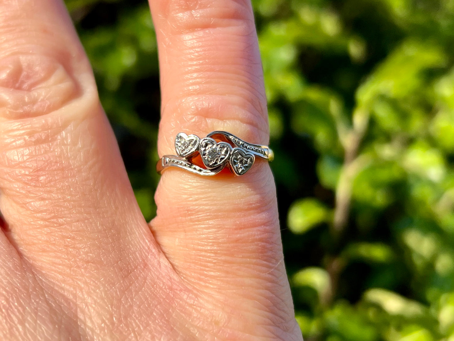 Antique 18ct Gold Three-Stone Diamond Heart Ring