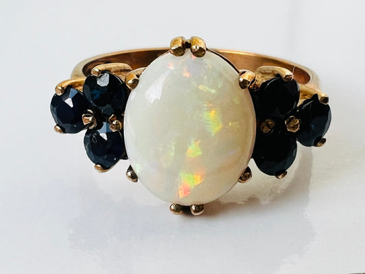 Vintage 9ct Gold Opal & Sapphire Ring