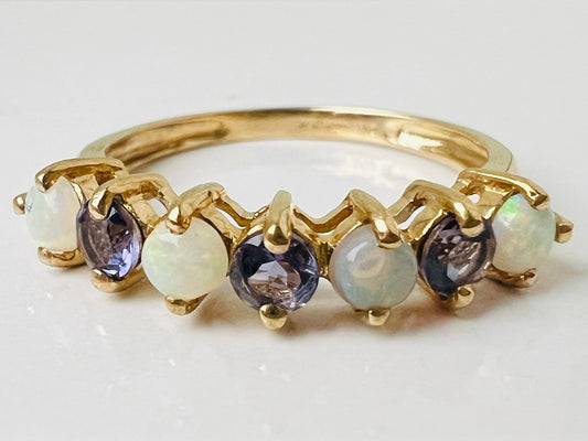 9ct Gold Tanzanite & Opal Ring