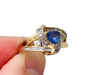 14ct Gold Tanzanite & Diamond Ring