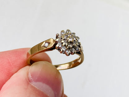 Vintage 9ct Gold Diamond Ring