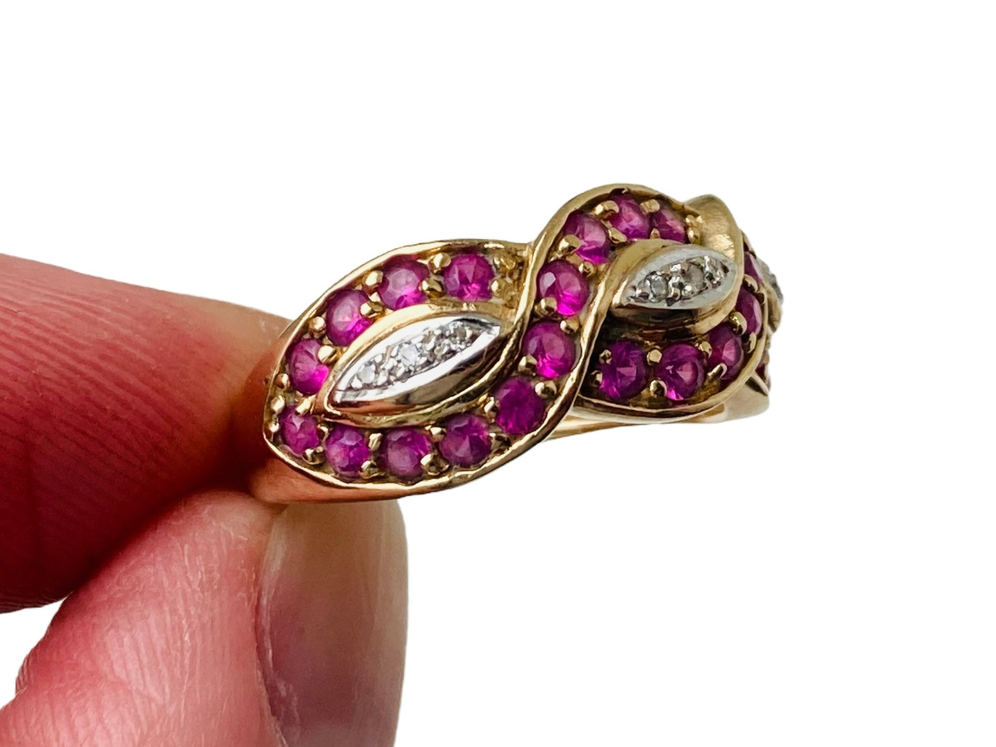 9ct Gold Ruby & Diamond Ring