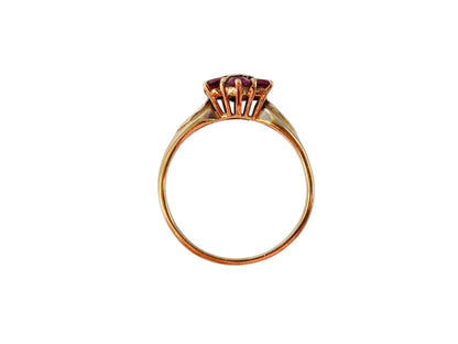 Vintage 9ct Gold Ruby & Diamond Daisy Ring