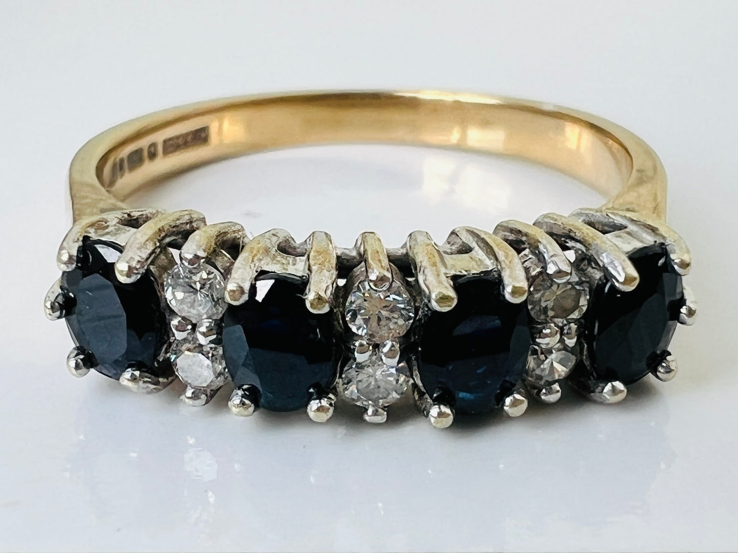Vintage 9ct Gold Sapphire & Diamond Ring
