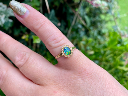 Vintage 9ct Gold Opal Doublet Ring