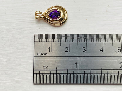 9ct Gold Amethyst Pendant