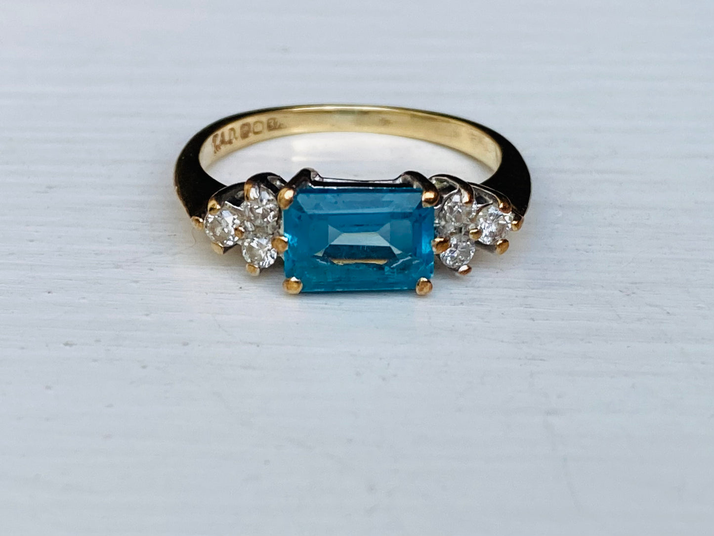 9ct Gold Topaz & Diamond Ring