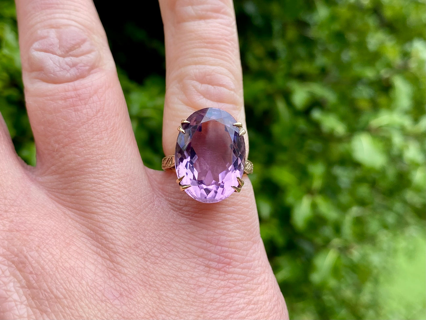 Vintage 9ct Gold Amethyst Ring