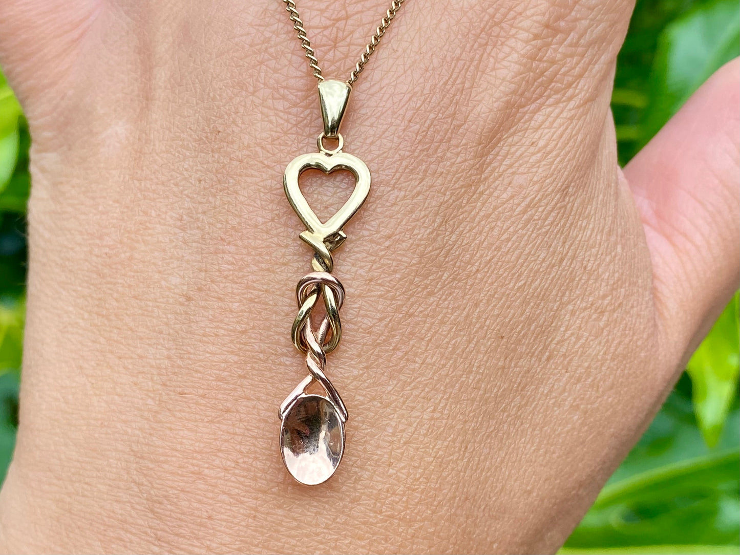 9ct Gold Clogau Lovespoon Pendant with Necklace
