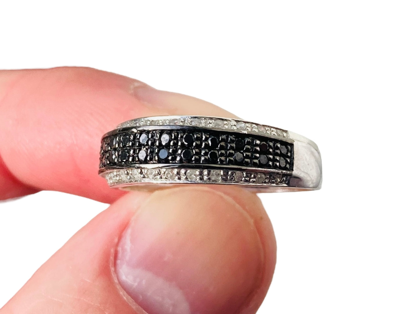 9ct Gold Diamond Ring