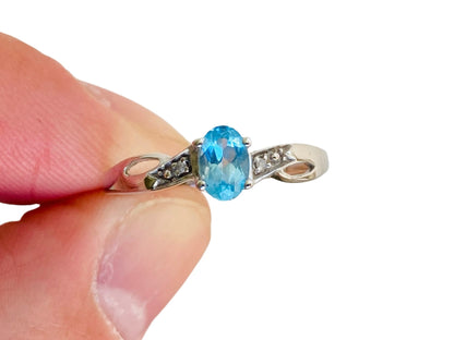 9ct Gold Topaz & Diamond Ring