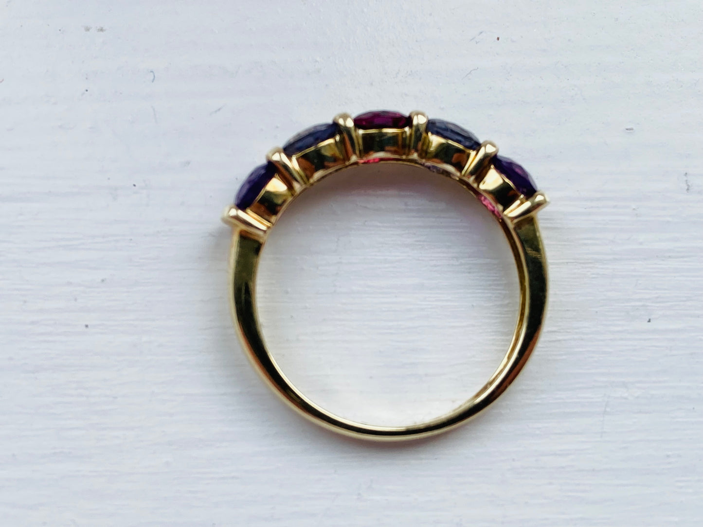 9ct Gold Amethyst Ring