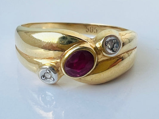 14ct Gold Ruby & Diamond Ring